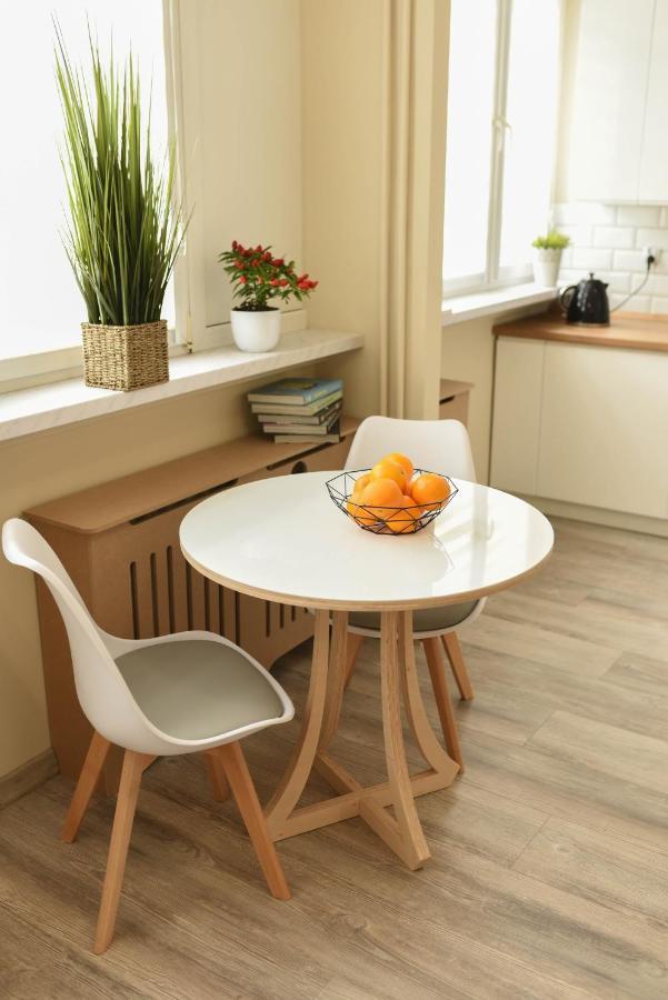 Apartament Studio Klasztorna Dzierzoniow Bagian luar foto